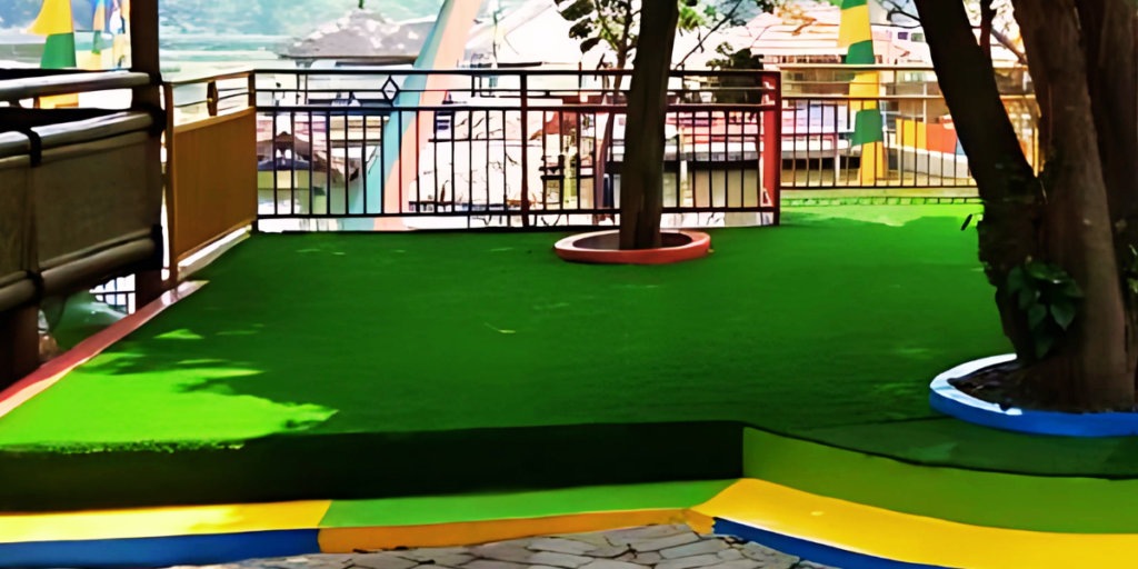 Tips Merawat Rumput Sintetis Agar Awet Bertahun-Tahun